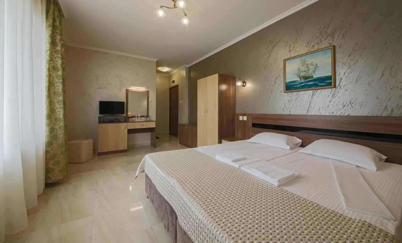 Guesthouse Phoenix Obzor Extérieur photo