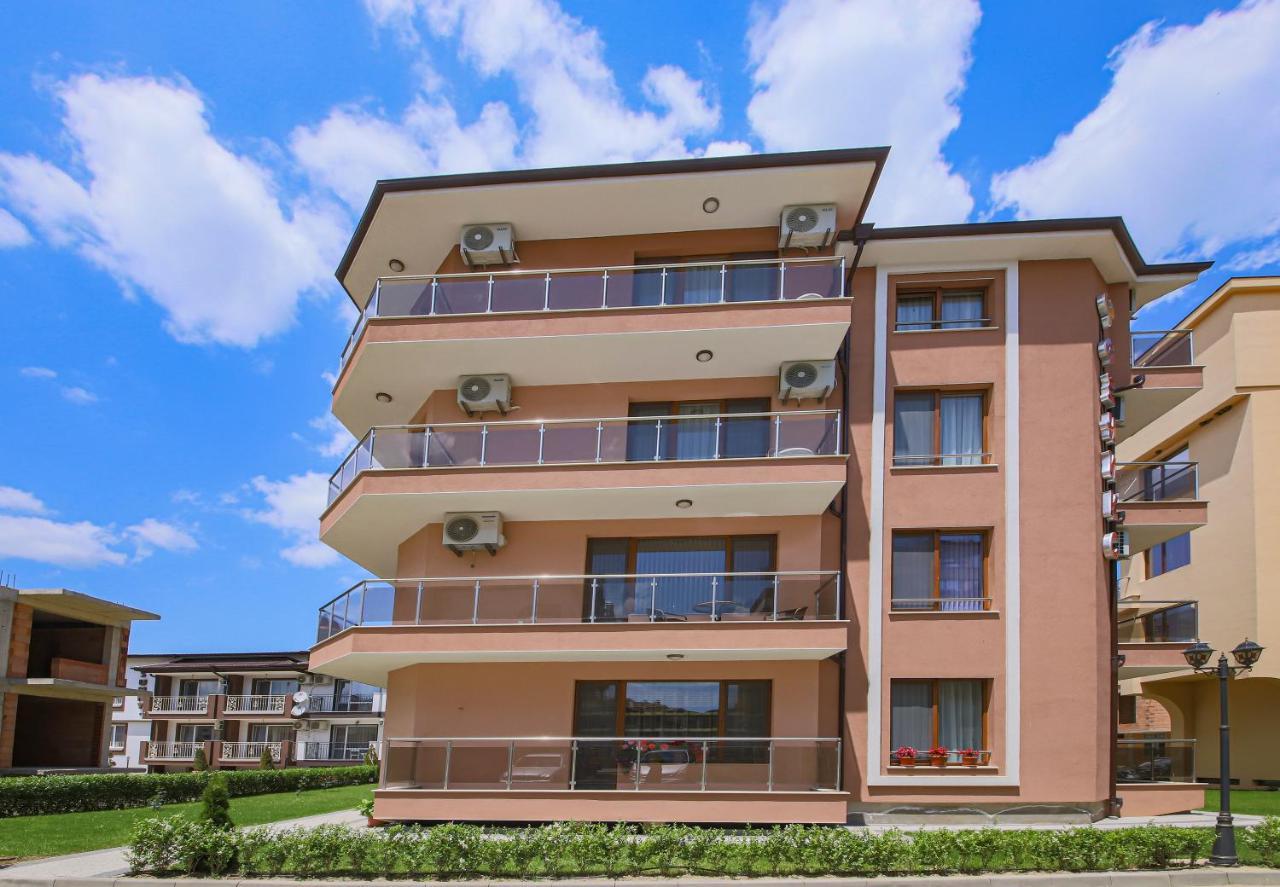 Guesthouse Phoenix Obzor Extérieur photo